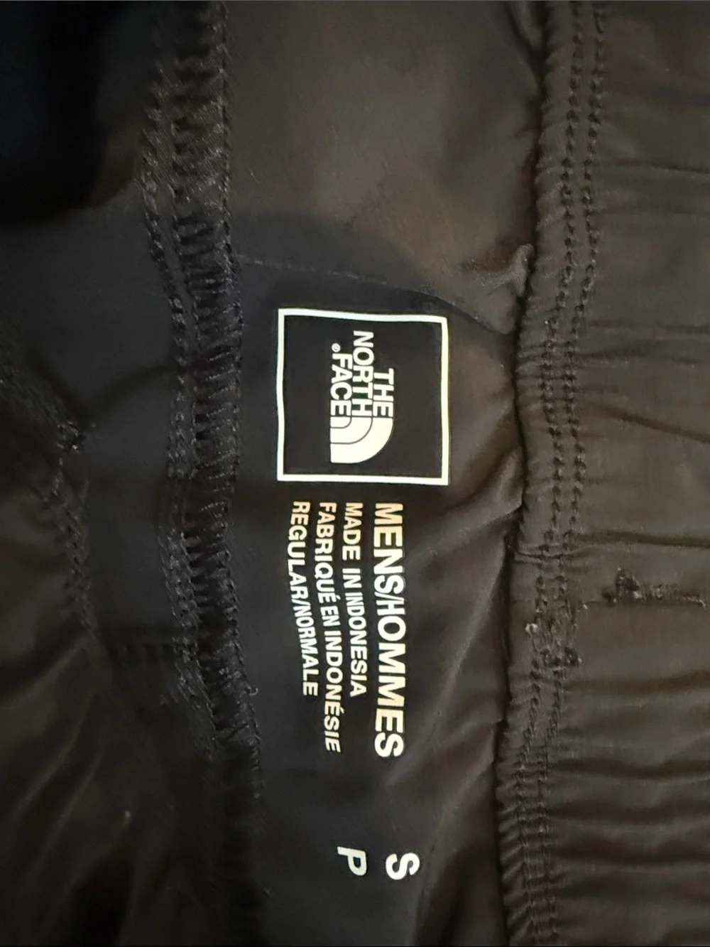 The North Face Black Athletic Shorts with Logo (Mens S)